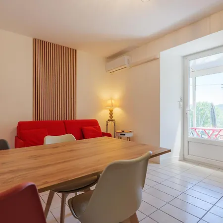 La Ferme De Marcel بيت للعطل *